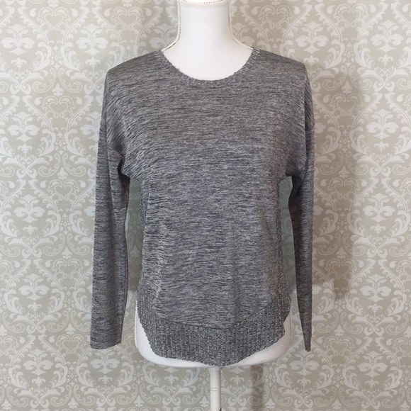 Zara Tops - Zara W&B Long Sleeve Gray/Silver Heathered shirt